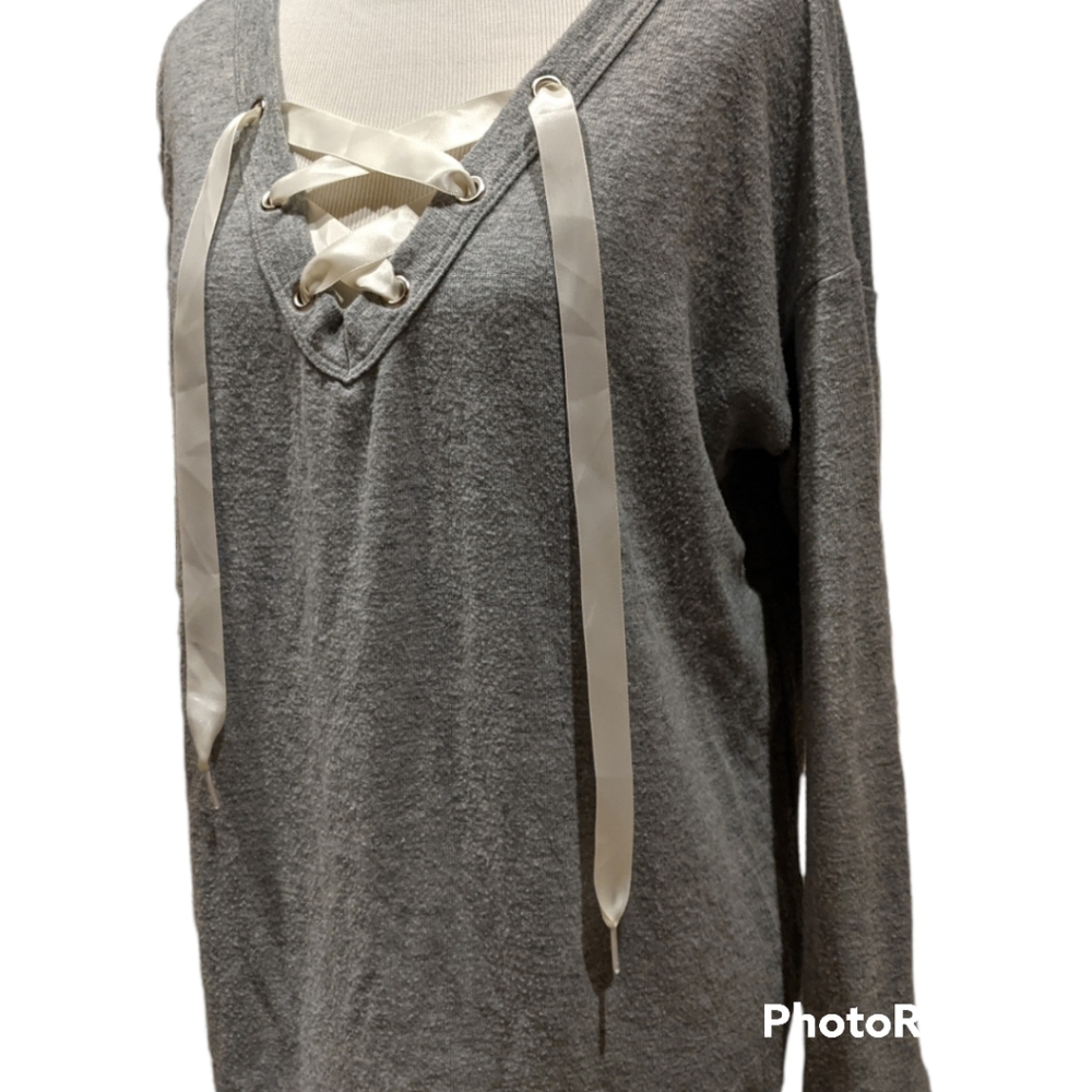 Michael Stars Madison Grey Jersey Long Sleeve Top